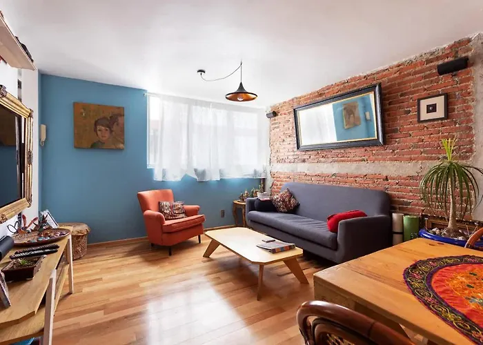 Unique & Comfy With Ac Near Mercado Medellin